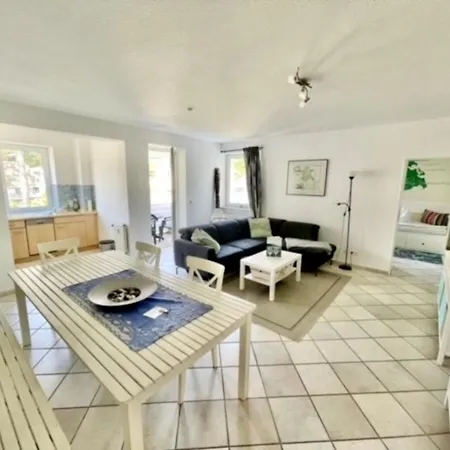 Haus Holstein Ferienappartment Sellin  Eksteriør billede